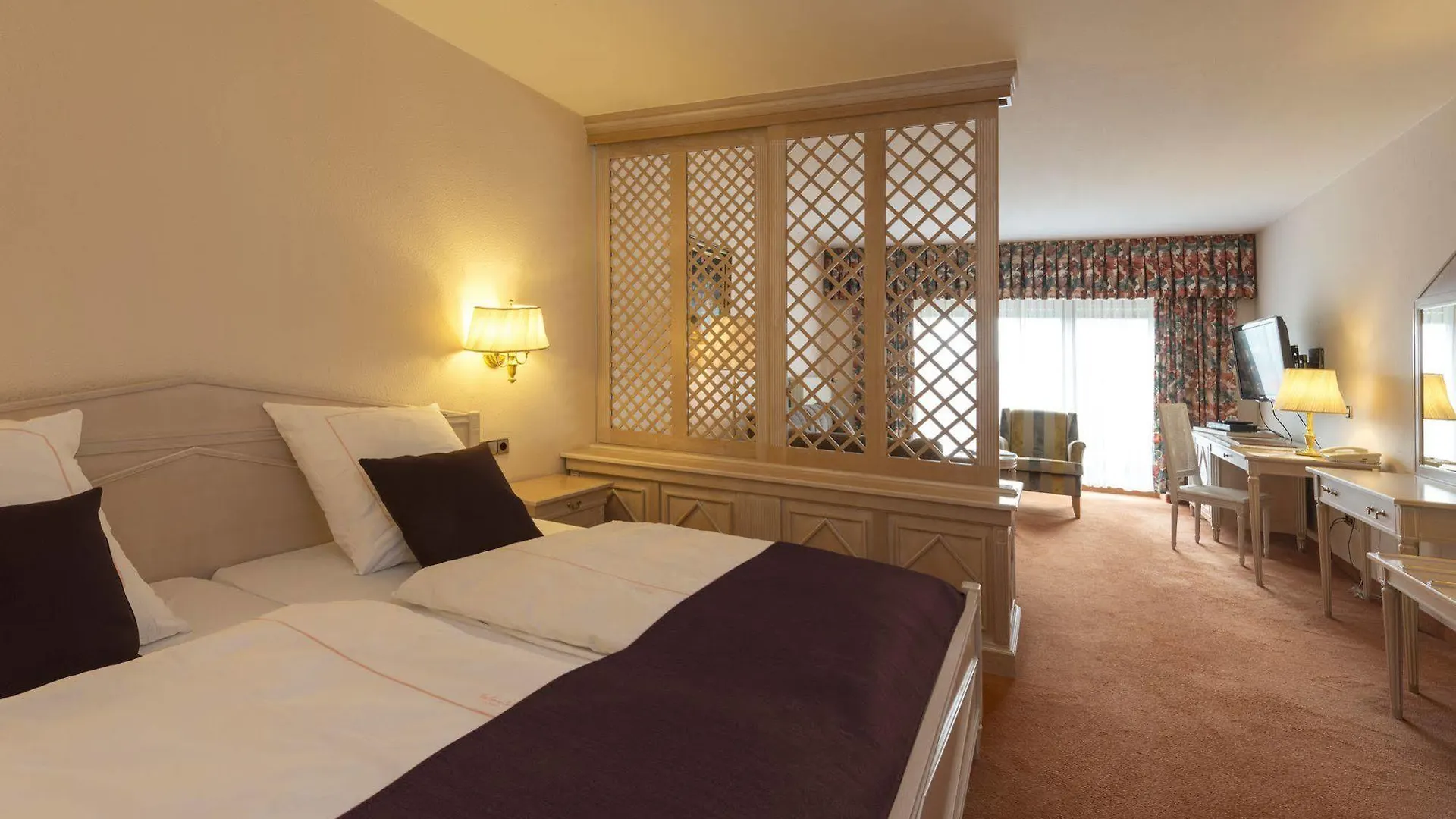 Eden Au Lac Echternach Hotel